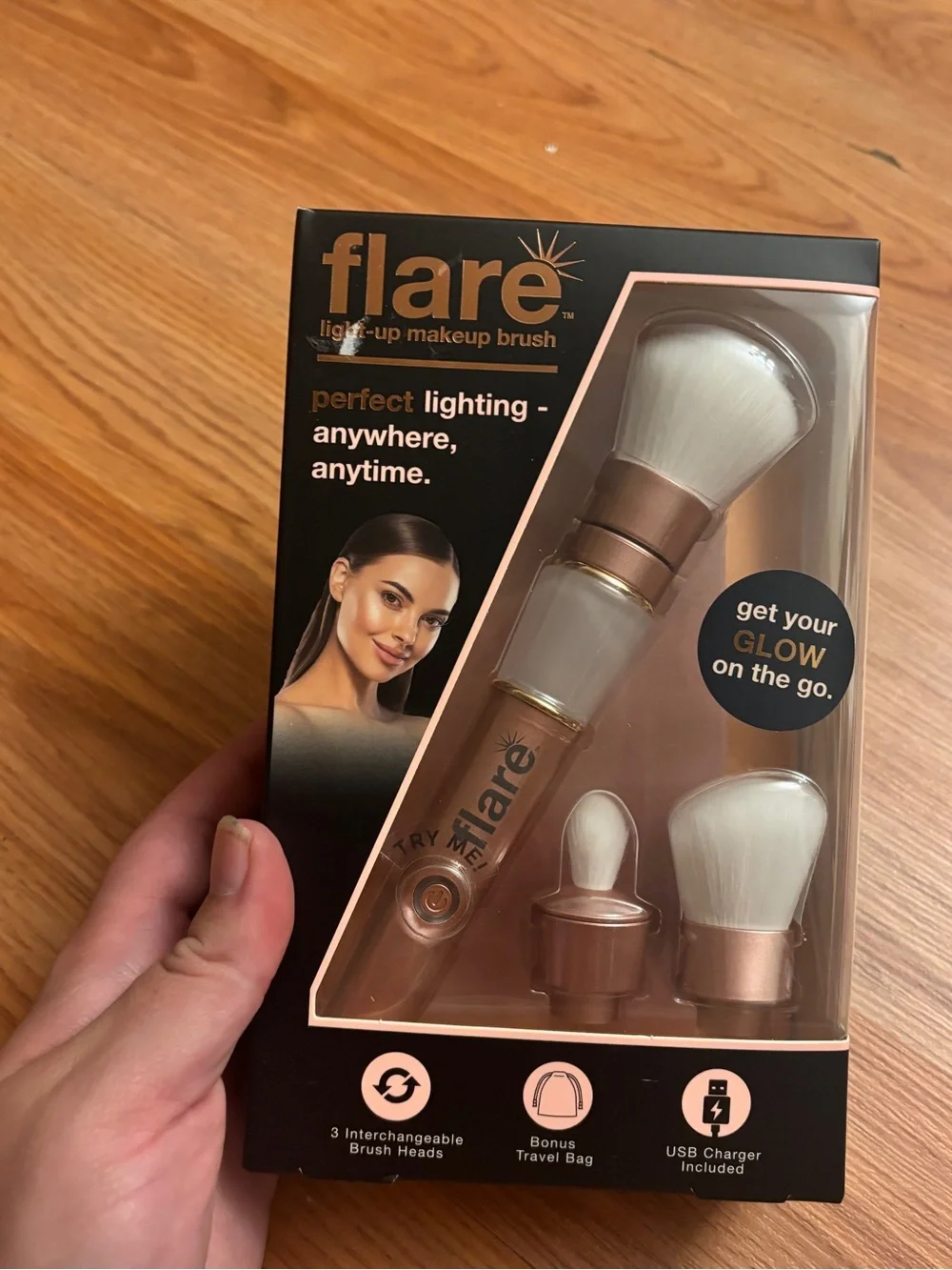 Flare makeup brush